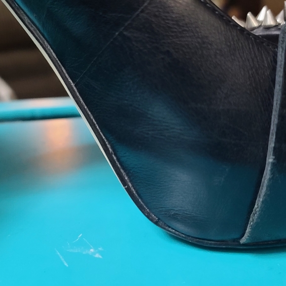 HOST PICK! 🎉🎊 SUPER RARE!80's Vince Camuto pin up spiked black stilettos Sz9 - Picture 10 of 12